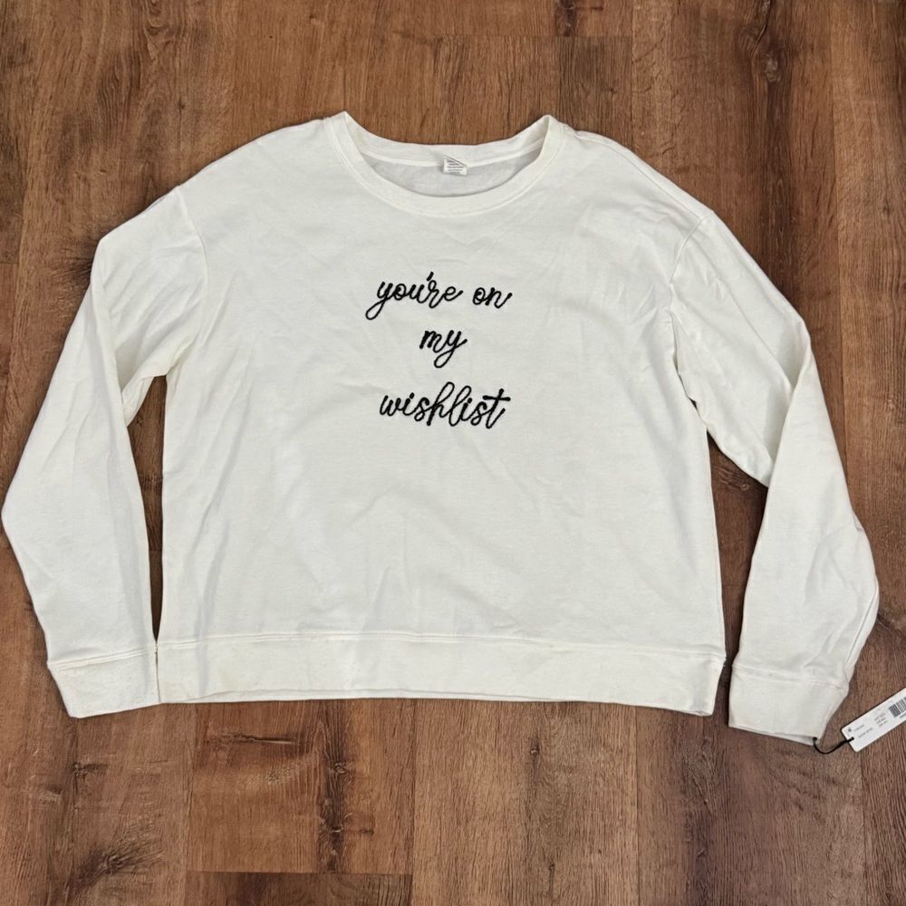 NEW Jasmine and Ginger Embroidered Wishlist Holiday Crewneck Women’s Large